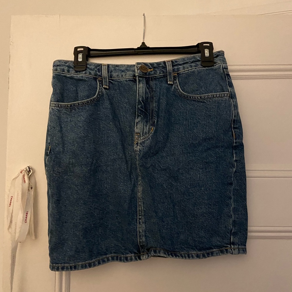 HIGH WAISTED JEAN SKIRT